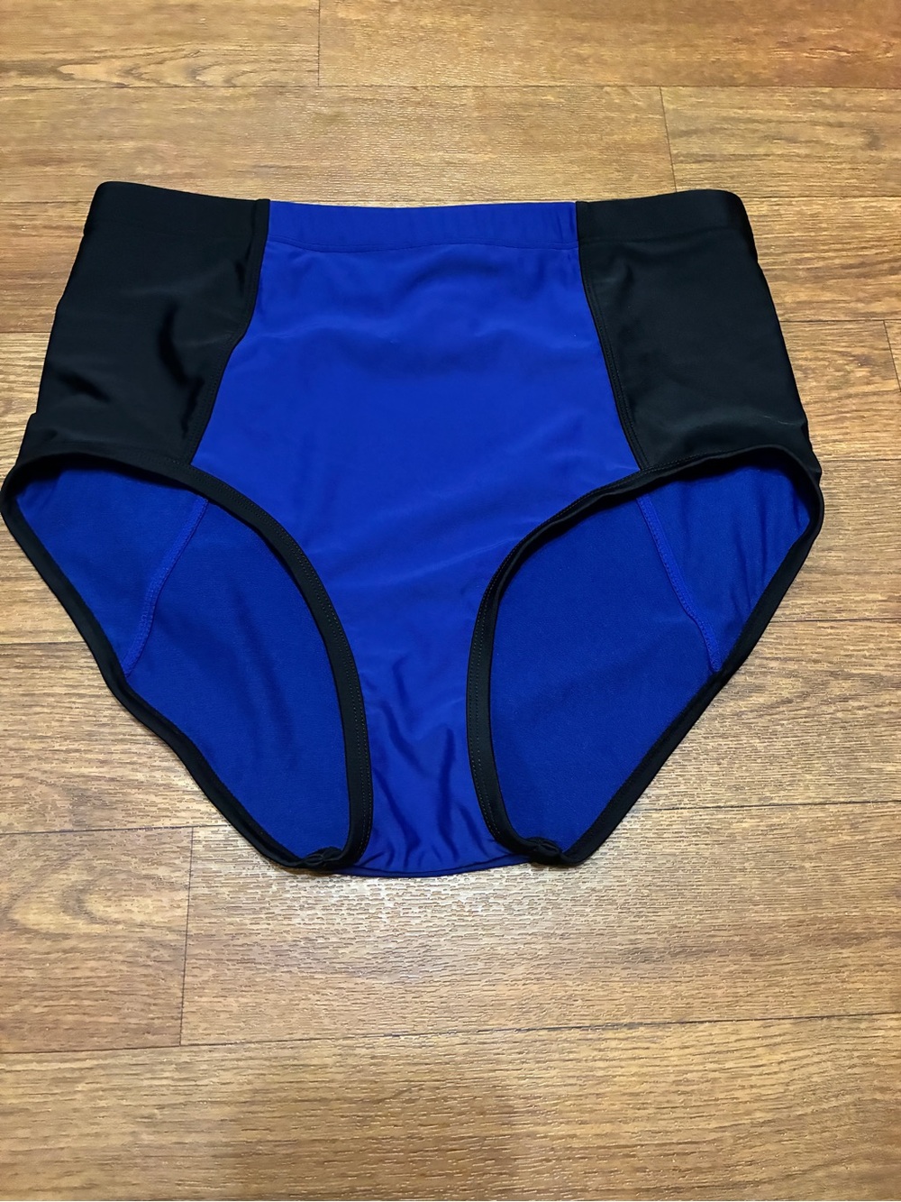 Women’s High-Waist Two-Tone Swim Bottoms in Royal Blue and Black Size Large
